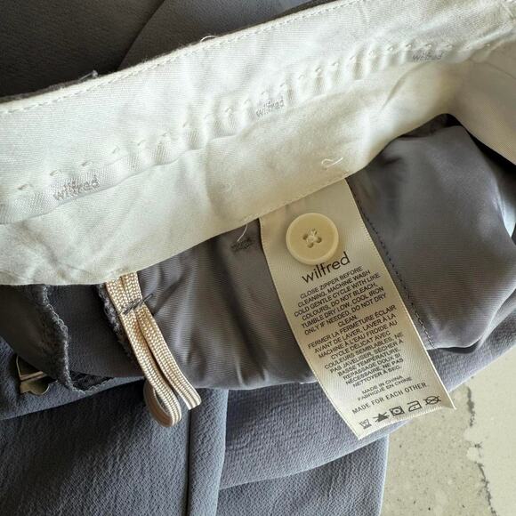 Aritzia effortless trousers in icy - Picture 5 of 5